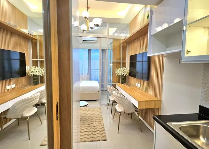 Franchelle Bliss - Shore 2 Residences Tower 1 Apartment *